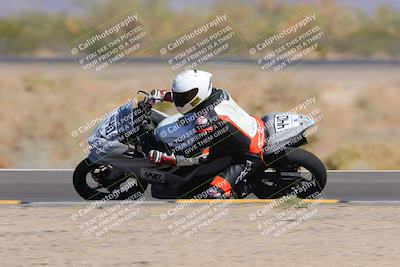 media/Oct-09-2022-SoCal Trackdays (Sun) [[95640aeeb6]]/Turn 15 Inside Distant Pans (1145am)/